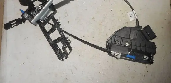 Ford Ecosport Front door lock GN15A219A64EB