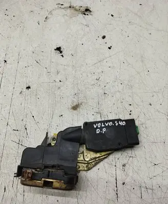Volvo S40, V40 Front door lock