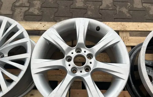 BMW 3 F30 F35 F31 R18 alloy rim 6796246