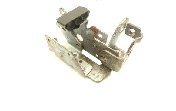 Battery bracket