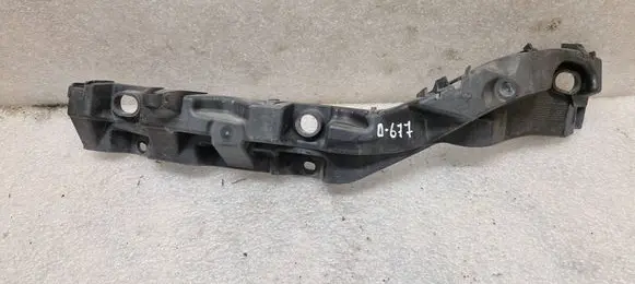 Renault Laguna III Headlight/headlamp mounting bracket 622239597