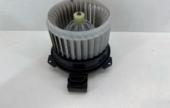 Mitsubishi Space Star Heater fan/blower AE1421