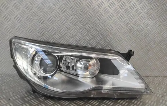 Volkswagen Tiguan Headlight/headlamp 5N1941032K 1ZS00954902 00954902000302
