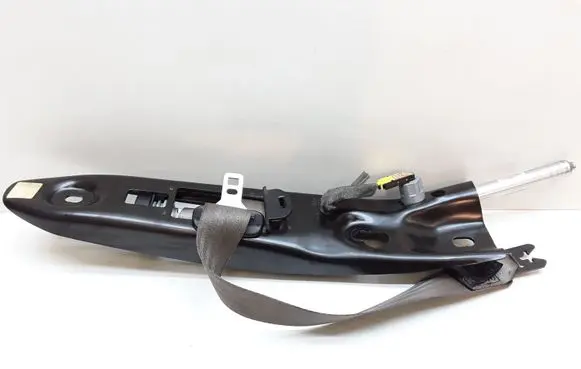 Volvo XC90 Front seatbelt