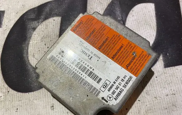 Mercedes-Benz E W211 Airbag control unit/module 0025428118