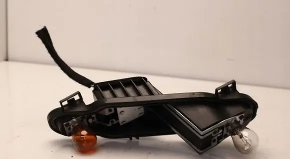 Renault Scenic III - Grand scenic III Tail light bulb cover holder 13D21