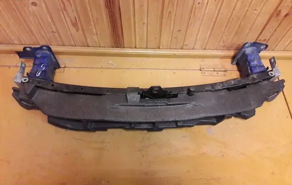 Renault Kadjar Front bumper cross member 80268707 620932882R 622400727R