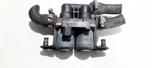 BMW 5 E39 Coolant heater control valve 6412837499502 1147412137