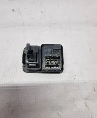Honda CR-V Wing mirror switch