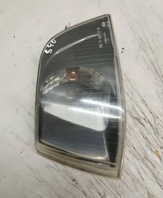 Volvo S40, V40 Front indicator light 30621831 30621833