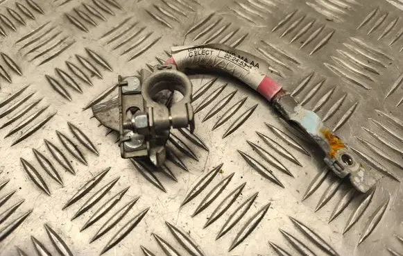 Renault Megane III Positive cable (battery) 243860001R
