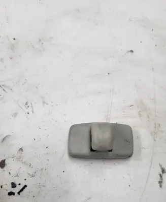 Sun visor clip/hook/bracket