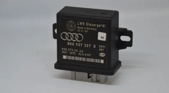 Audi A5 8T 8F Light module LCM 8K0907357B