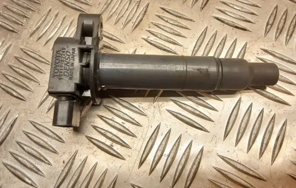 Toyota Prius (XW20) High voltage ignition coil 9091902240