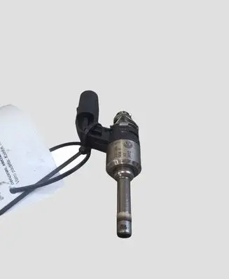 Volkswagen Golf VI Fuel injector 03C906036F