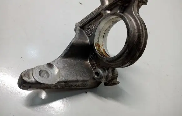 Peugeot 508 II Driveshaft support bearing bracket 9822062780