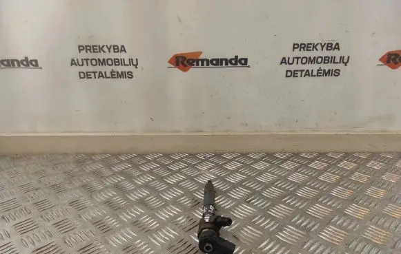 Mercedes-Benz A W169 Fuel injector A6400700787