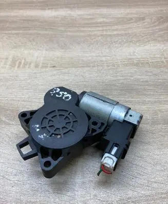 Mazda 5 Rear door window regulator motor GJ6A5858X