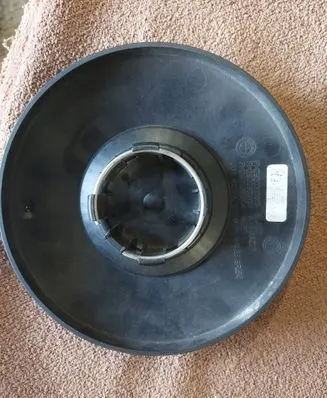 Fisker Ocean R20 wheel hub/cap/trim M2920300063
