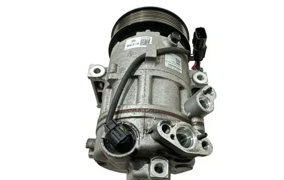 KIA Sportage Air conditioning (A/C) compressor (pump) 97701D7550