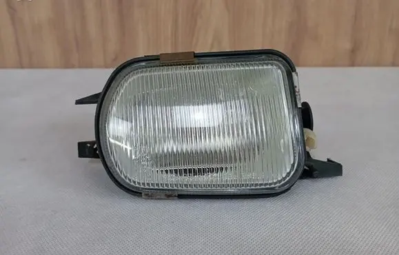 Mercedes-Benz SLK R170 Front fog light 2158200556 A2158200556