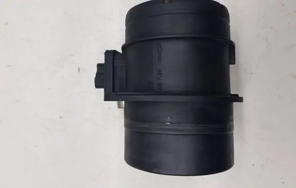 Volkswagen Golf VII Mass air flow meter 03L906461A