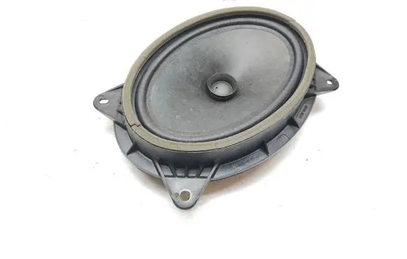 Toyota Land Cruiser (J150) Front door speaker 8616058240