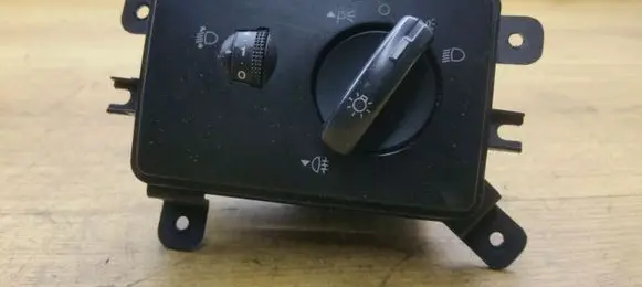Ford Transit Light switch 498610