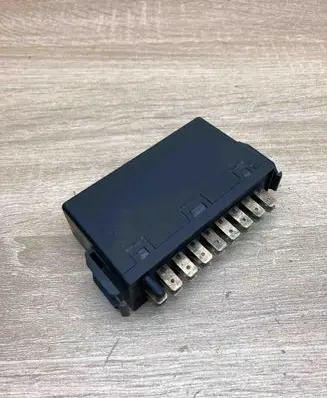 Mercedes-Benz Vito Viano W638 Indicator relay 0035444332 74600 ZGS