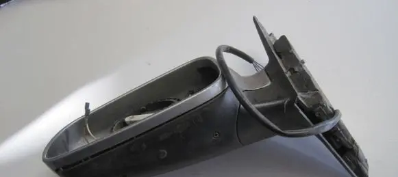 Volkswagen PASSAT B5.5 Manual wing mirror 3B0857933