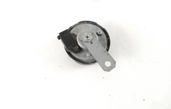 Toyota RAV 4 (XA50) Horn signal 8651020280 522111