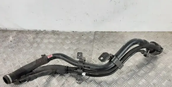 KIA Sorento Fuel tank filler neck pipe 