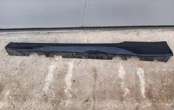 BMW M3 e92 Sill 7899843