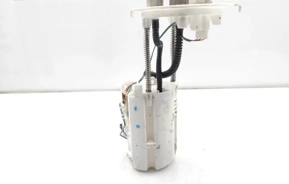 Toyota Hilux VIII In-tank fuel pump 770100K201