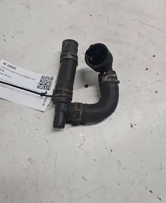 Jaguar XE Engine coolant pipe/hose