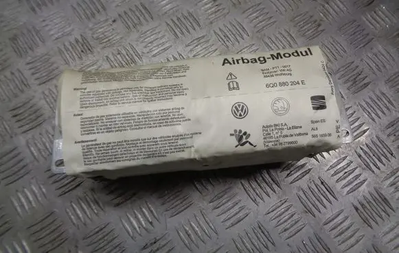 Seat Ibiza III (6L) Passenger airbag 6Q0880204E