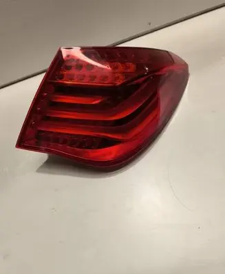 BMW 7 F01 F02 F03 F04 Rear/tail lights 7182202 27020406 HKF01T1RH