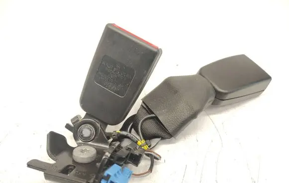 Mercedes-Benz C W205 Rear seatbelt buckle A2058600469 34134764C B000718Z