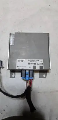 Audi A4 S4 B7 8E 8H Sound amplifier 8E9035223D