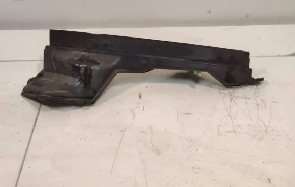 BMW 6 F12 F13 Other engine bay part 7204336 74850610 REC100