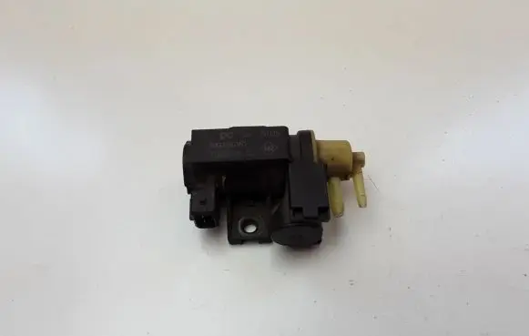 Renault Captur Turbo solenoid valve 8200790180