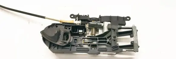 Rear door exterior handle/bracket