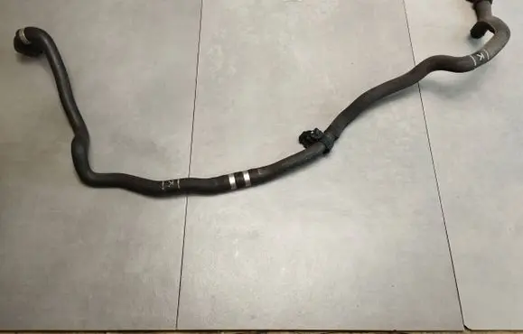 BMW 7 G11 G12 Engine coolant pipe/hose