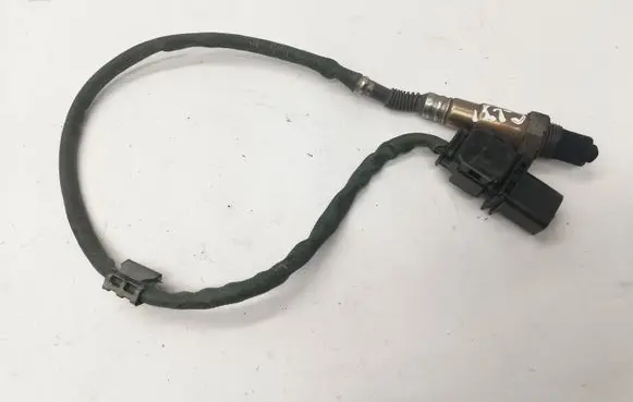 Mercedes-Benz C W204 Lambda probe sensor 0045427318