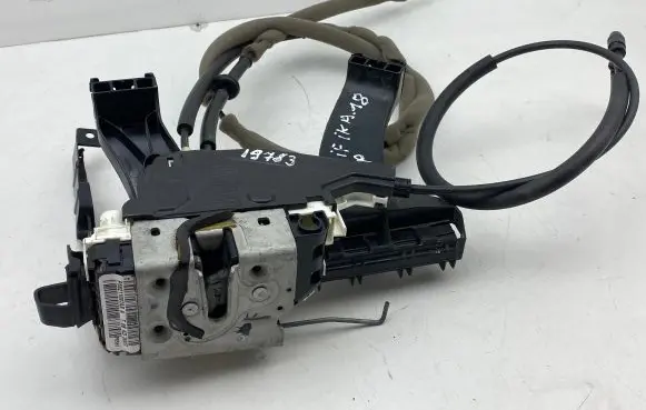 Chrysler Pacifica Front door lock P68211097AB T8BKD3007