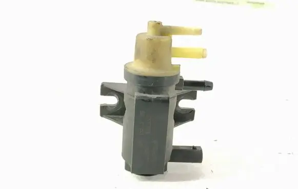 Mercedes-Benz E W212 Turbo solenoid valve DALISID1085 0091533128 0071531428