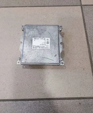 Audi Q5 SQ5 LED ballast control module 7PP941572AC