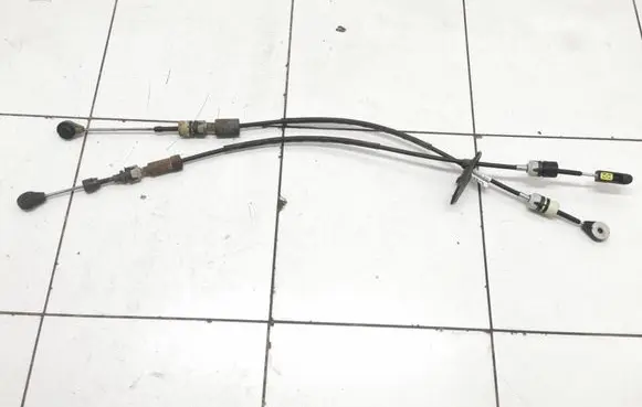 Gear shift cable linkage