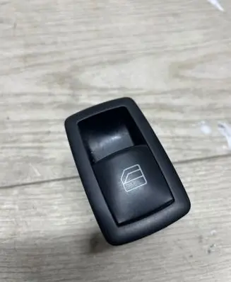 Mercedes-Benz R W251 Electric window control switch A2518200510 03128150