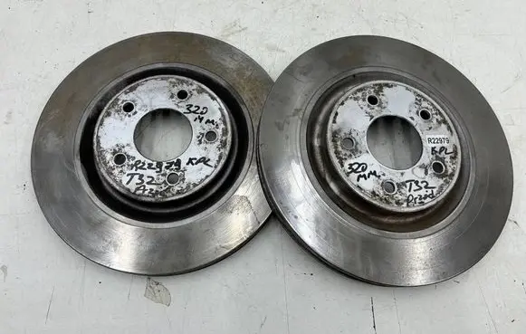 Nissan X-Trail T32 Front brake disc 92283503 Textar Textar92283503